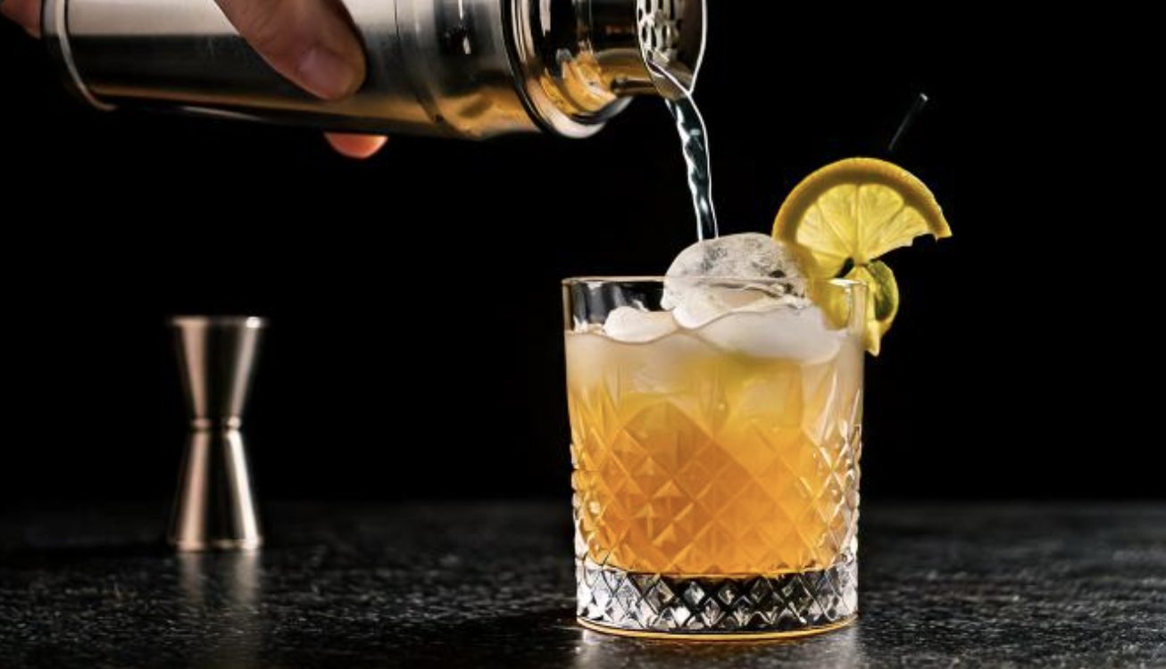 10 klassiska drinkar för gentlemannen